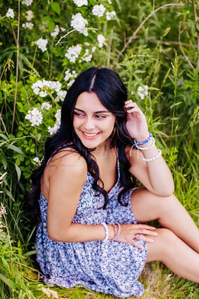 senior photos near me, graduation photoshoot, high school graduation photographer Northern VA, college graduation photography Manassas VA